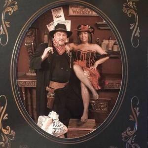 Meet your Posher, Gerald